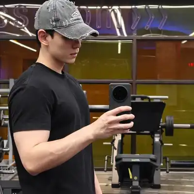 梁昊磊